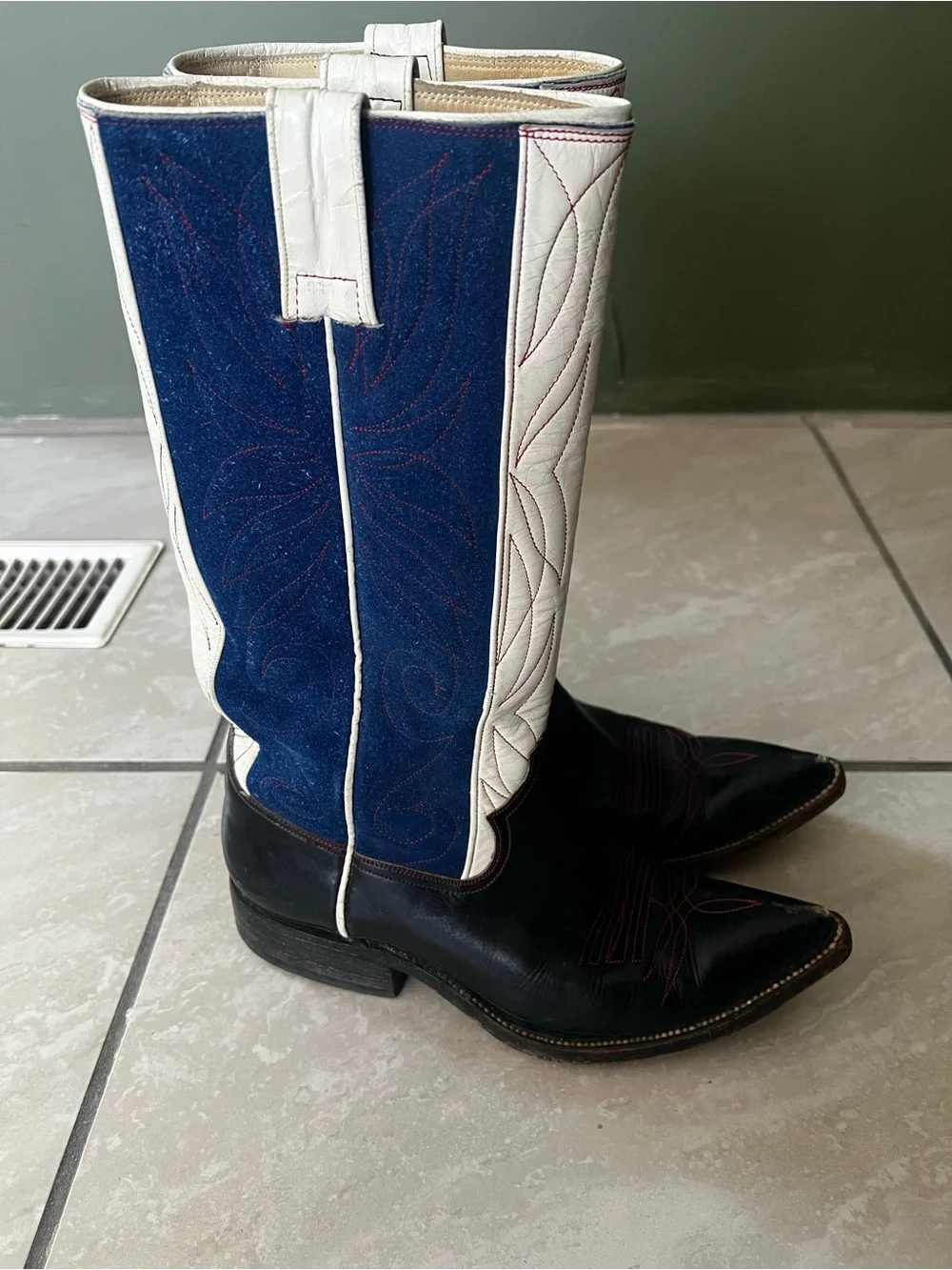 Men's Navy Blue and White Western Cowboy Boots